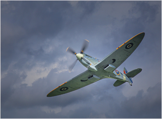 Spitfire. Dick Thomas ARPS